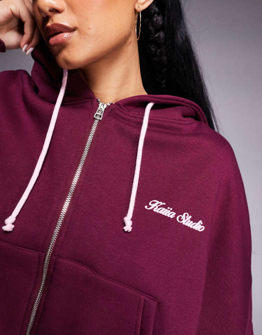 Sudadera burdeos y rosa extragrande con capucha, cremallera y gráfico de cerezas en la espalda de tejido rico en algodón de Kaiia Studio (parte de un conjunto)  , 4 de 4