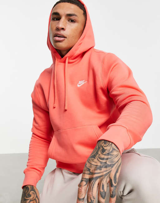 Sudadera color coral con capucha de felpa de Nike Club