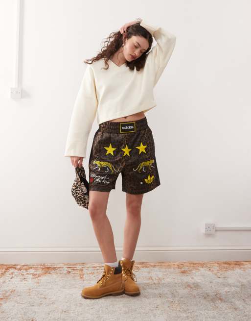 Cuello Redondo Sudadera Adidas Color Crema Sudadera Color Crema De