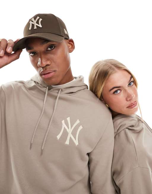 Sudadera color piedra unisex con capucha y logo 