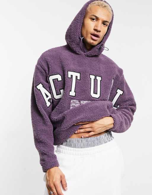 Sudadera con capucha extragrande con aplicación de logo de borreguito de ASOS Actual