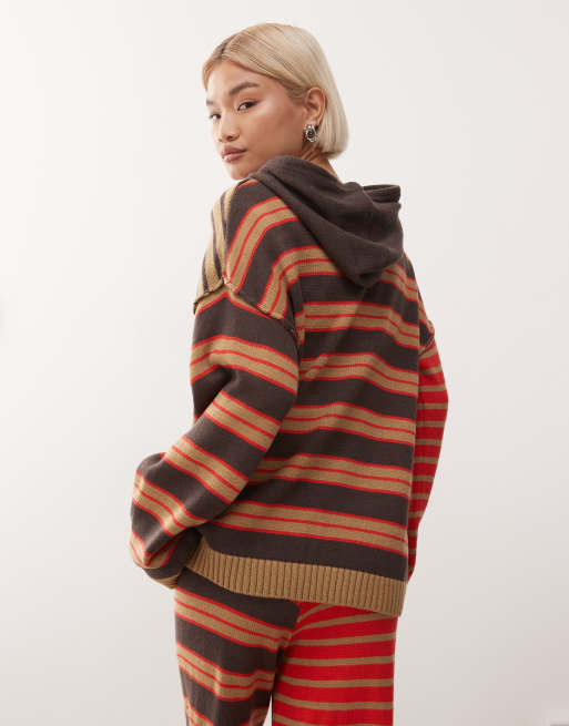 Sudadera con capucha y diseño dividido de punto de COLLUSION (parte de un conjunto), 3 de 4