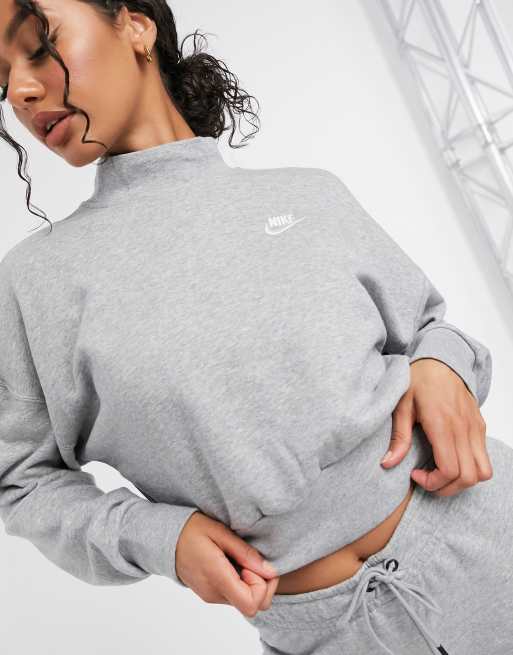 Sudadera corta con cuello subido en gris Essentials de Nike ASOS