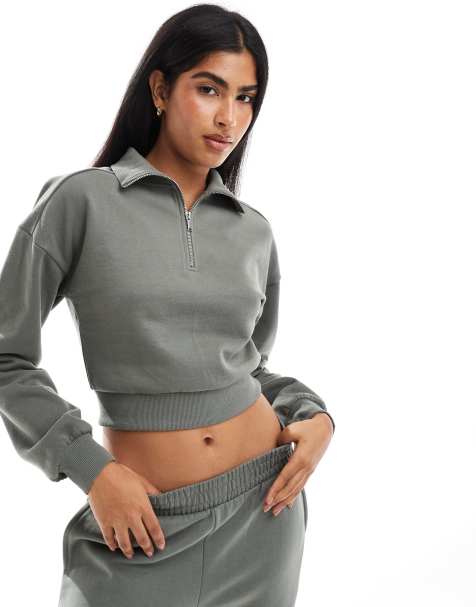 Sudadera corta verde salvia con media cremallera de Miss Selfridge (parte de un conjunto) - view 1