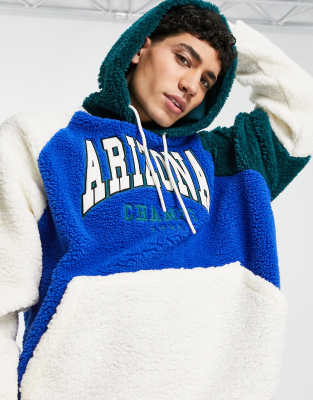 Sudadera extragrande con capucha y diseño color block universitario de borreguito de ASOS DESIGN