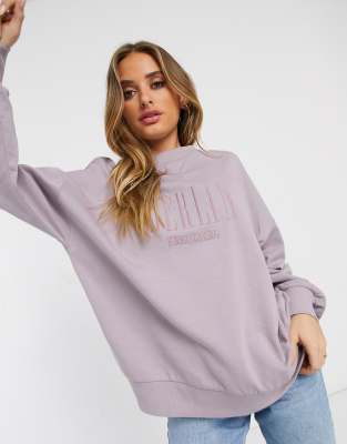 Sudadera extragrande con diseño descolorido y bordado Berlin de ASOS DESIGN