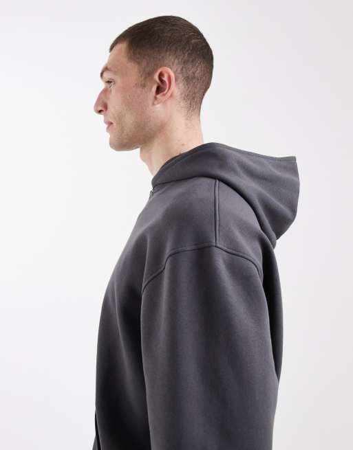 Sudadera gris carbón básica holgada con capucha y cremallera Essentials de ASOS DESIGN, 4 de 5