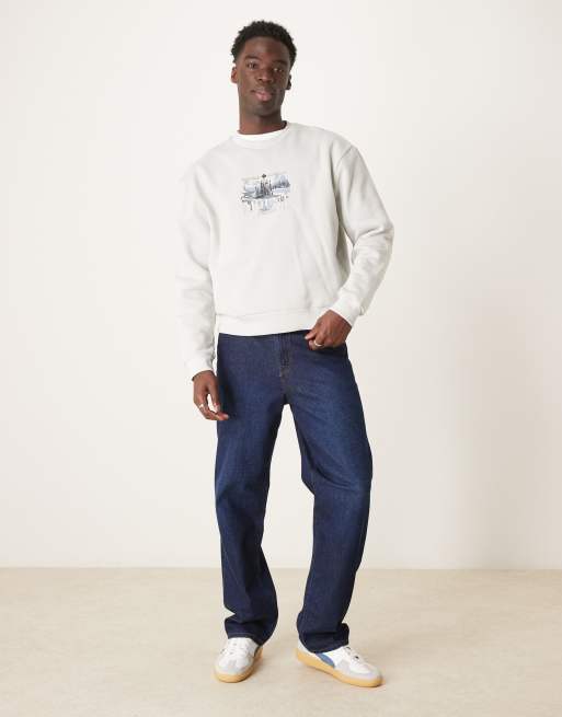 Sudadera gris claro de corte cuadrado con estampado de montaña de ASOS DESIGN, 3 de 4