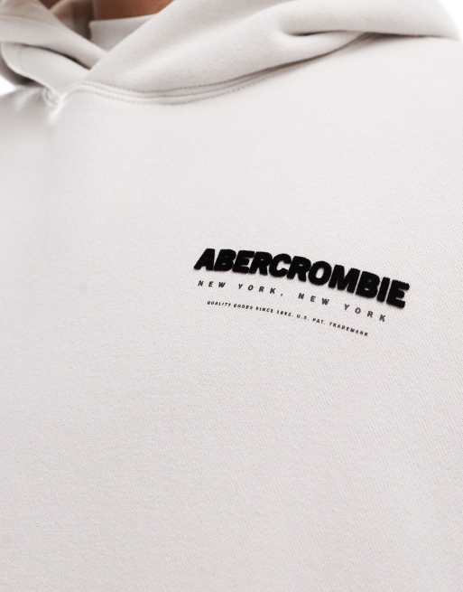 Sudadera gris claro extragrande con capucha y estampado de logo flocado en la espalda de Abercrombie & Fitch, 3 de 4