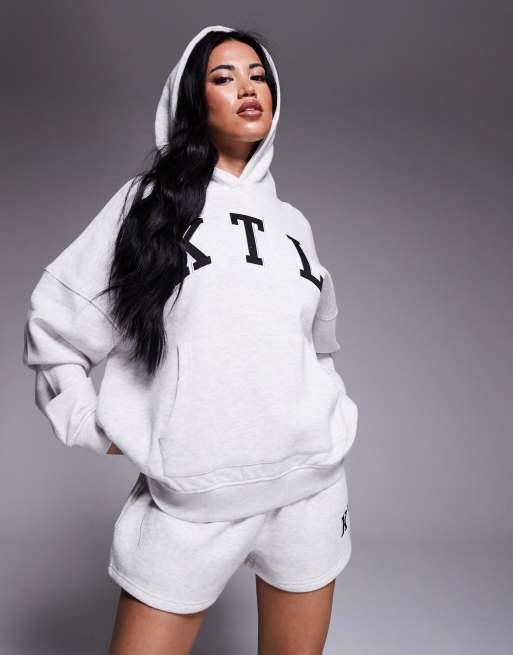 Sudadera gris claro jaspeado extragrande con capucha y logo KTL bordado de Kaiia (parte de un conjunto)