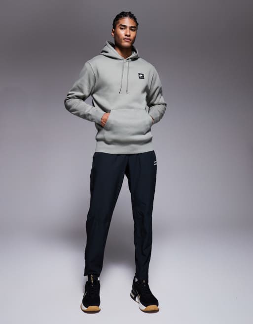 Sudadera gris con capucha y estampado gráfico de Nike Air, 2 de 5