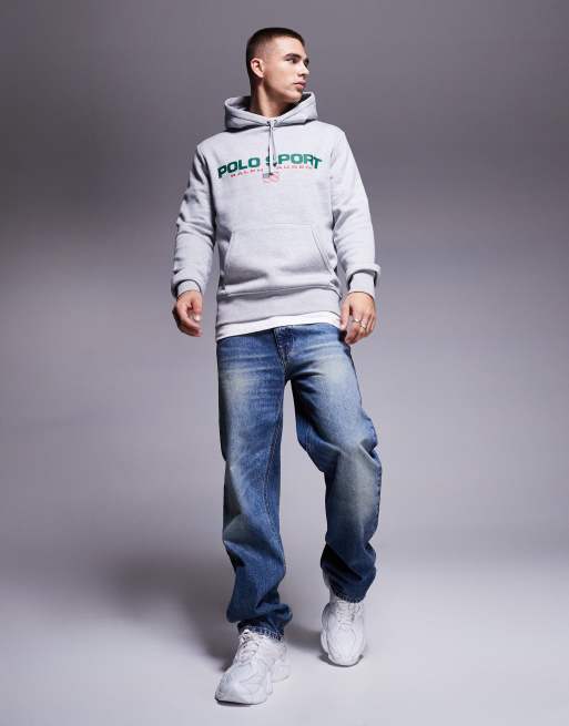 Sudadera gris con capucha y logo de la colección cápsula Sport de