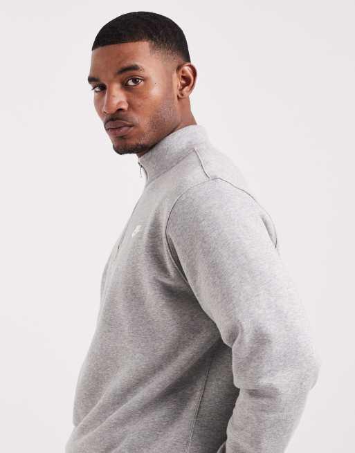 Sudadera gris con cremallera corta y logo de Nike Club, 4 de 5