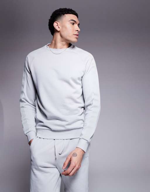 Sudadera gris con logo a tono de HUGO Bodywear (parte de un conjunto)