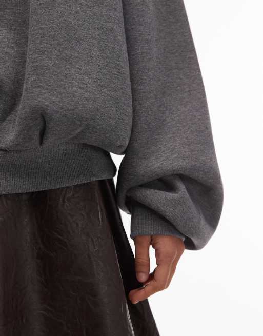 Sudadera gris de corte cuadrado extragrande con diseño de doble capa de ASOS DESIGN, 2 de 4