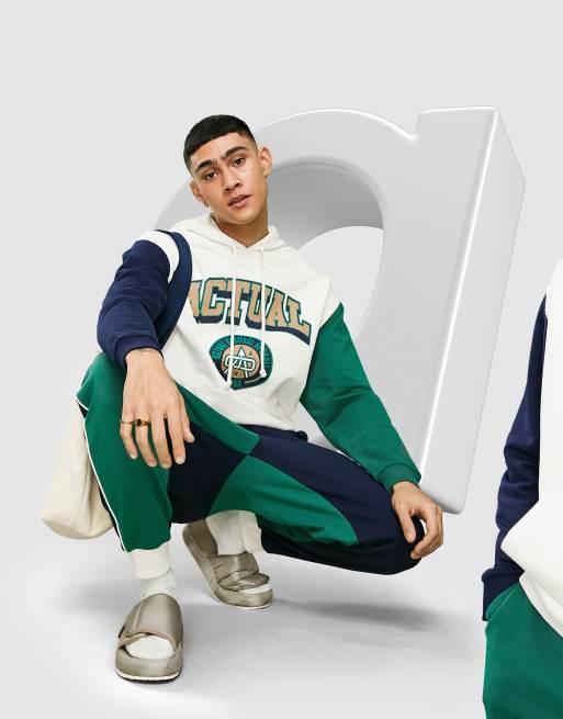 Sudadera gris jaspeado con capucha, paneles color block cosidos y logo estampado de ASOS Actual (parte de un conjunto)
