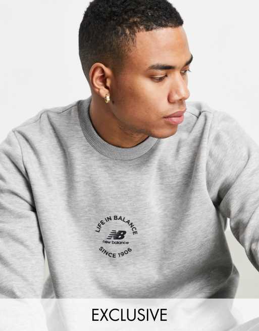 Sudadera gris Life In Balance exclusiva en ASOS de New Balance