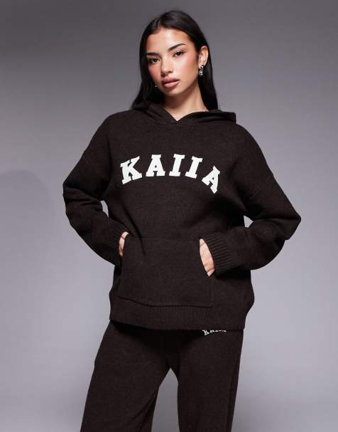 Sudadera marrón chocolate con capucha y logo bordado de punto efecto lana de Kaiia (parte de un conjunto) - view 1
