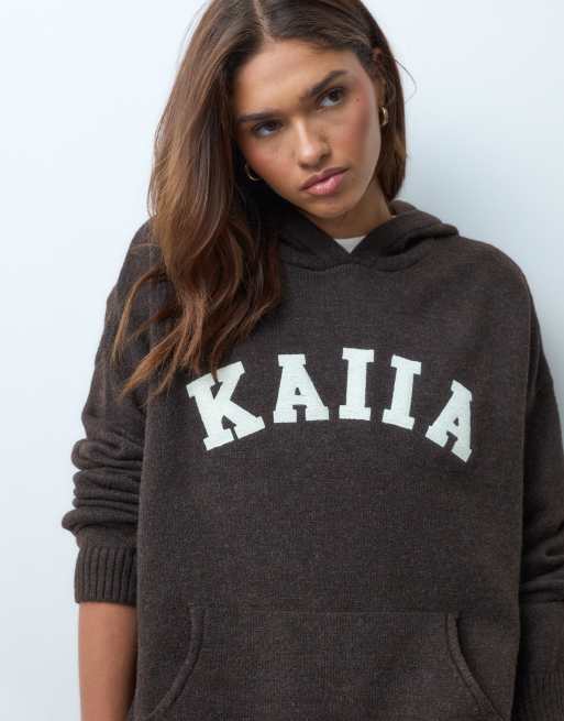 Sudadera marrón chocolate con capucha y logo bordado de punto efecto lana de Kaiia (parte de un conjunto), 4 de 4