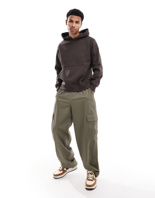 Sudadera marrón chocolate extragrande con capucha de tejido grueso de 400 g/m2 de Jack & Jones Premium , 2 de 4