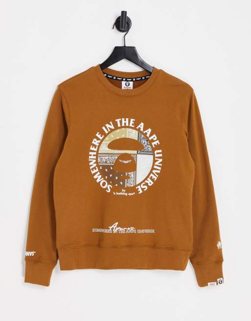 Sudadera marrón con logo con fondo de cachemir estilo bandana de AAPE By A Bathing Ape