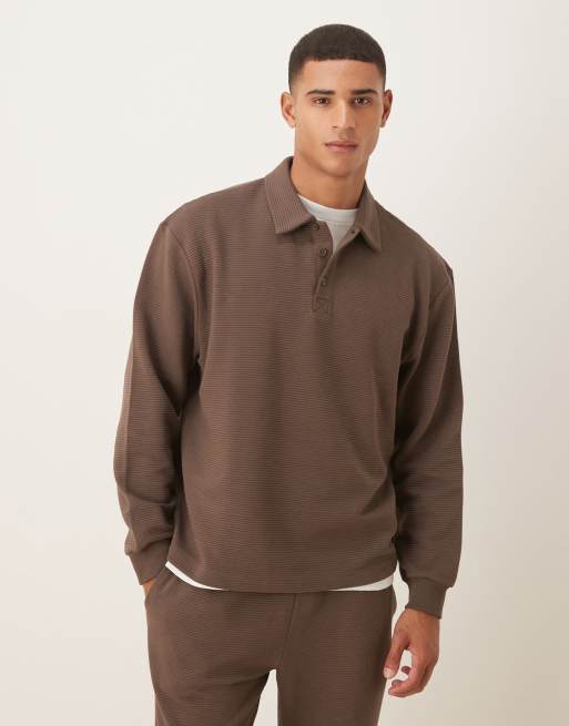Sudadera marrón extragrande acanalada con cuello tipo polo de ASOS DESIGN