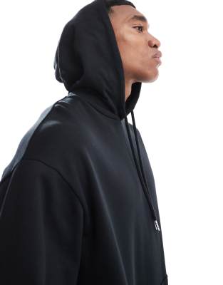 Sudadera negra básica con capucha de ASOS DESIGN