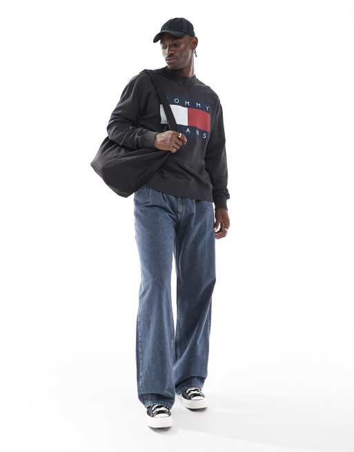 Sudadera negra con bandera grande de Tommy Jeans ASOS