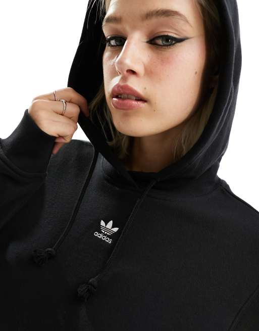 Sudadera adidas negra con capucha 2025