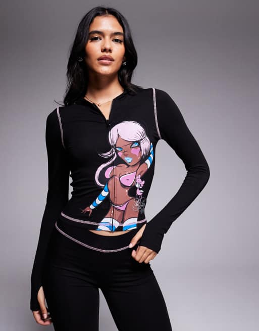 Sudadera negra con capucha, cremallera, estampado gráfico, pespuntes en contraste y logo de strass Fafinettes de I.AM.GIA x Fafi Blare (parte de un conjunto)