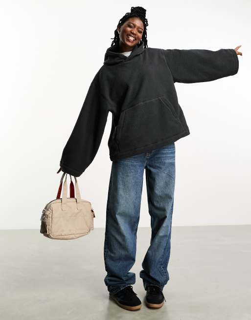 Sudadera negra con capucha de borreguito afelpado Cameron de Weekday