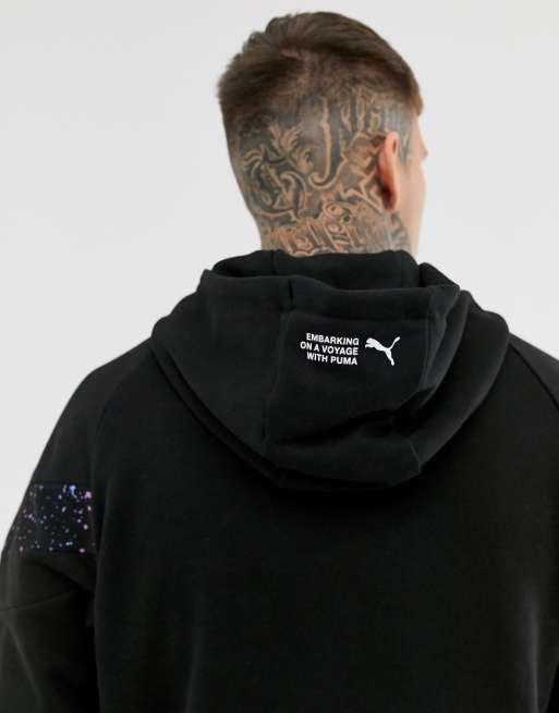 {keywor d} puma nasa hombre