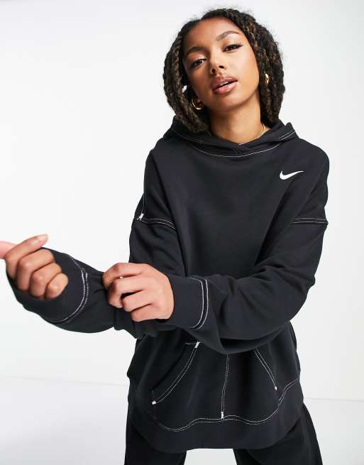 Sudadera negra con capucha, pespuntes en contraste y logo de felpa de Nike, 4 de 4