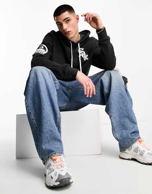 Sudadera negra con capucha y diseño de los Chicago White Sox Heritage de New Era, 3 de 4