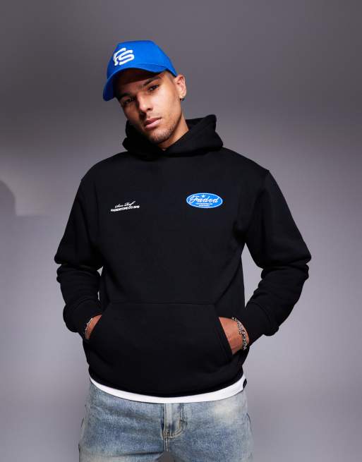 Sudadera negra con capucha y logo de texto en contraste estampado en la espalda de Faded Store, 3 de 4