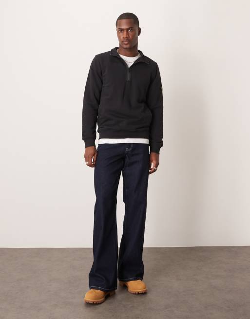 Sudadera negra con cuello alzado y logo delineado de Barbour International, 3 de 4