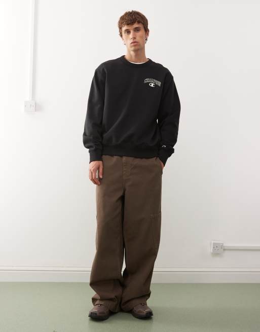 Sudadera negra con cuello redondo de Champion, 2 de 4