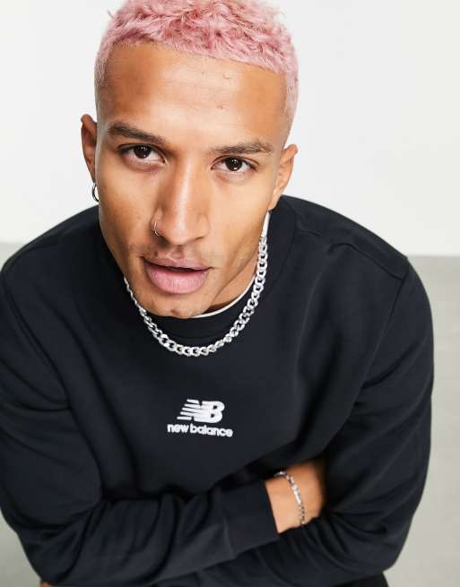 Sudadera negra con logo apilado exclusiva en ASOS de New Balance, 3 de 4
