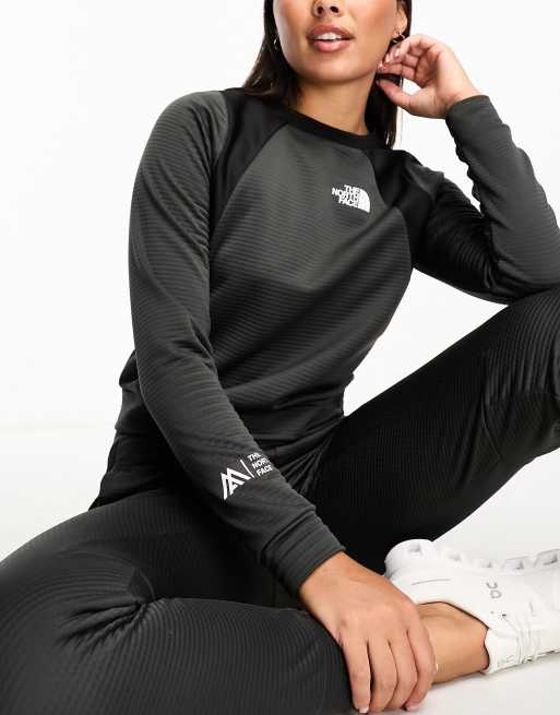 Sudadera negra de felpa Mountain Athletic de The North Face Training