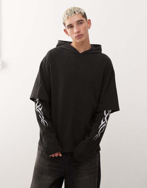Sudadera negra de manga larga con capucha, dos capas y estampado gráfico de Weekday - view 1