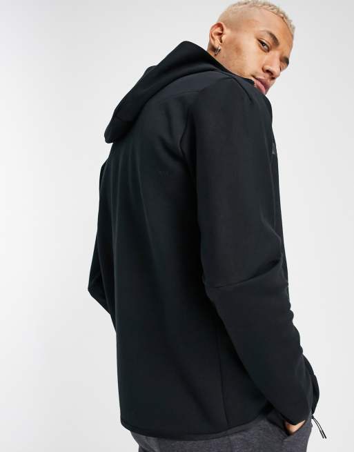 Sudadera negra en tejido técnico de polar con capucha y cremallera de Nike, 2 de 4