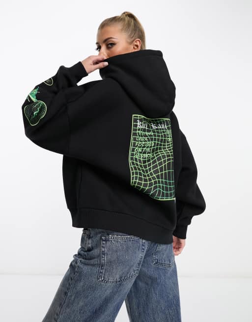Sudadera negra extragrande con capucha, estampado en la espalda y logo retro pequeño de Karl Kani