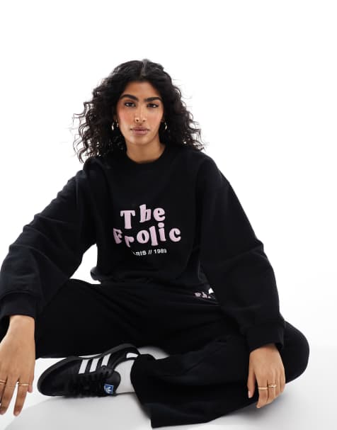 Sudadera negra extragrande con logo exclusiva de The Frolic (parte de un conjunto) - view 1