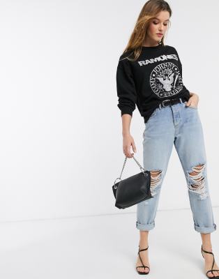 camiseta ramones mujer stradivarius