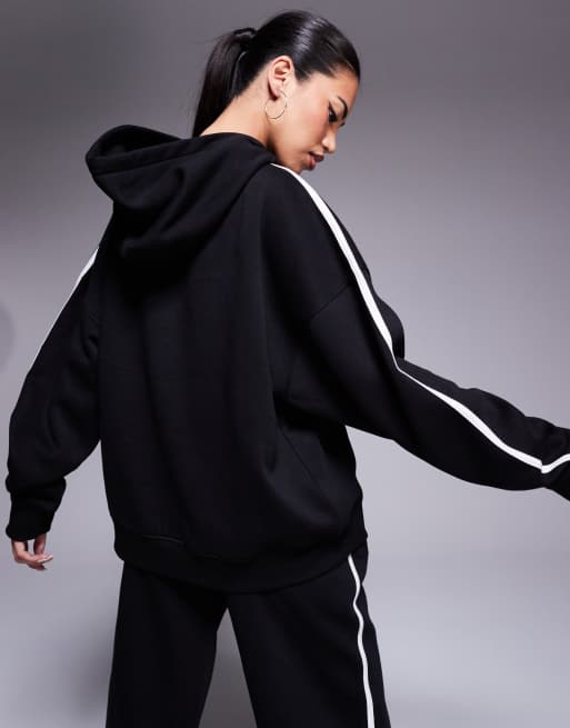 Sudadera negra y blanca extragrande con capucha y raya en la manga de mezcla de algodón de Kaiia (parte de un conjunto)  , 4 de 4