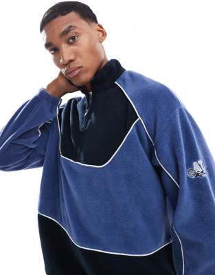 Sudadera polar azul extragrande con cuello alzado y cremallera corta de ASOS DESIGN