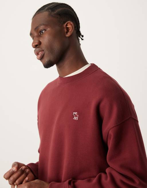 Sudadera roja con cuello redondo y logo en relieve Icon de Abercrombie & Fitch