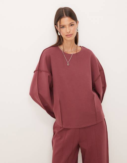 Sudadera rosado oscuro con cuello barco y detalle de costura de punto interlock de ASOS DESIGN