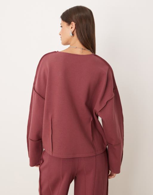 Sudadera rosado oscuro con cuello barco y detalle de costura de punto interlock de ASOS DESIGN, 4 de 4