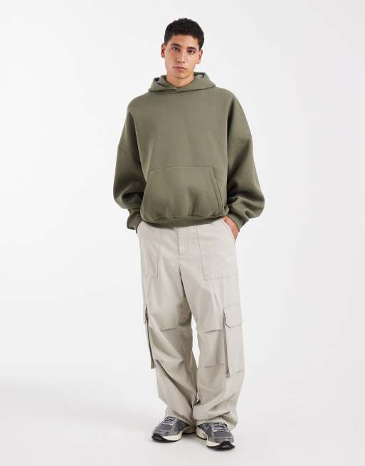 Sudadera verde oliva empolvado básica ultragrande con capucha Essentials de ASOS DESIGN, 2 de 5
